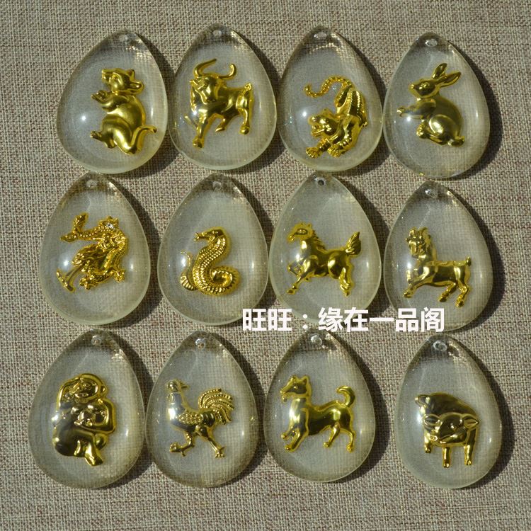 厂家直销夜光十二生肖小号晶美金水晶镶金包金吊坠男女儿童款在类目 饰品/流行首饰/时尚饰品新, 项坠/吊坠中 - 来自Buy2taobao.com提供专业的淘宝代购服务