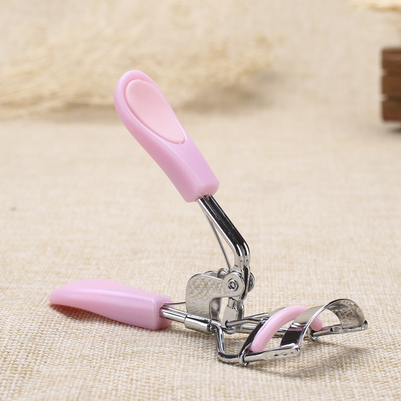 beginner lovely Cartoon bow eyelash Mini Portable eyelash Part Lasting Curl Eyelash curlerin the Personal Care/Health/Massage equipment , Cosmetology/Body aids , Eyelash Curler category - from Buy2taobao.com to provide professional Taobao agent buy service