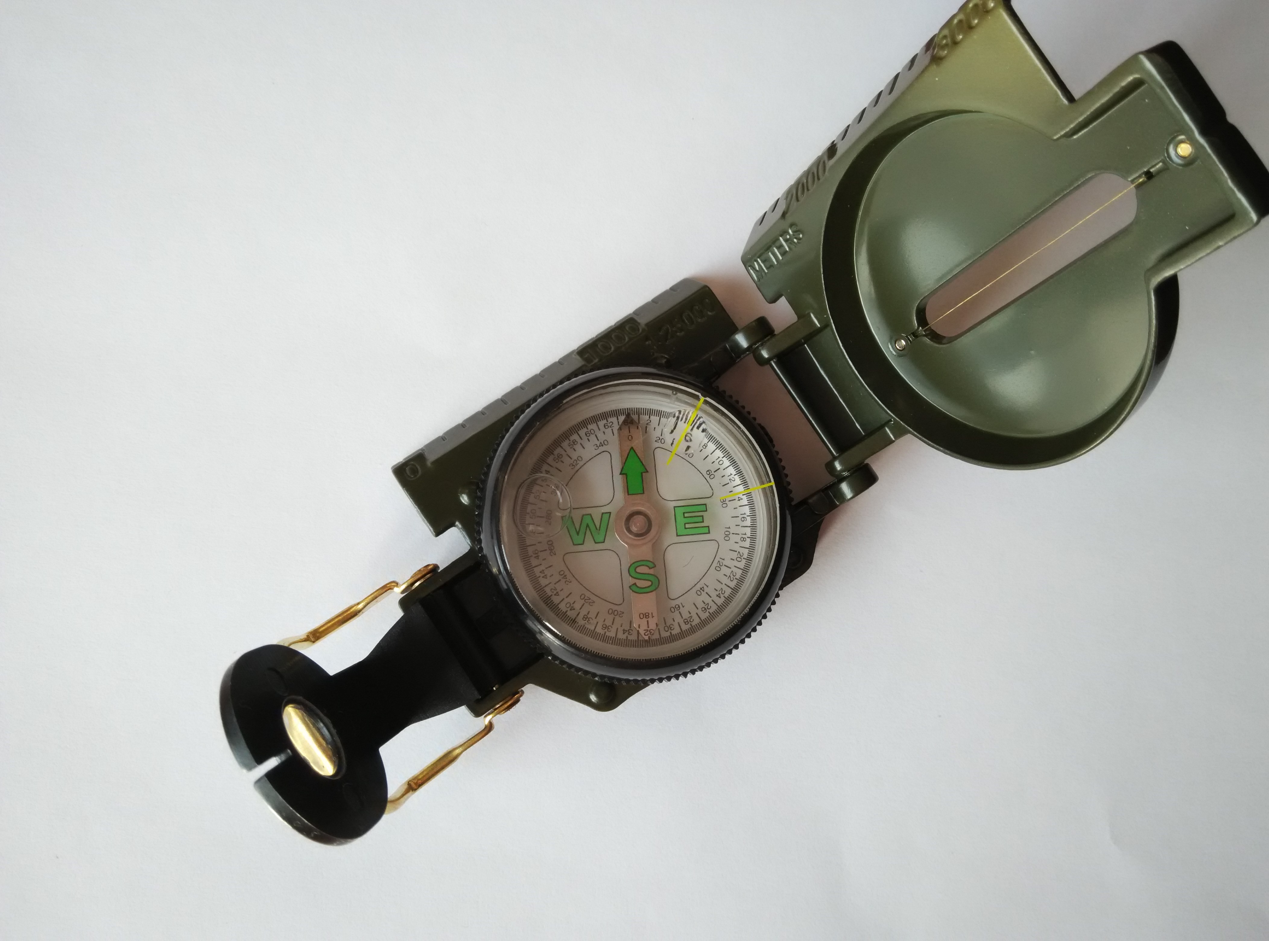2015 quality goods EDC Outdoor camping Pointer Noctilucent Shockproof Compass Camping Travel? Handheld Compassin the Outdoor/Mountaineer/Camping/Travel Goods , Communication/Navigation/Outdoor table class , Compass/Thermometer/Barometer/Altimeter category - from Buy2taobao.com to provide professional Taobao agent buy service