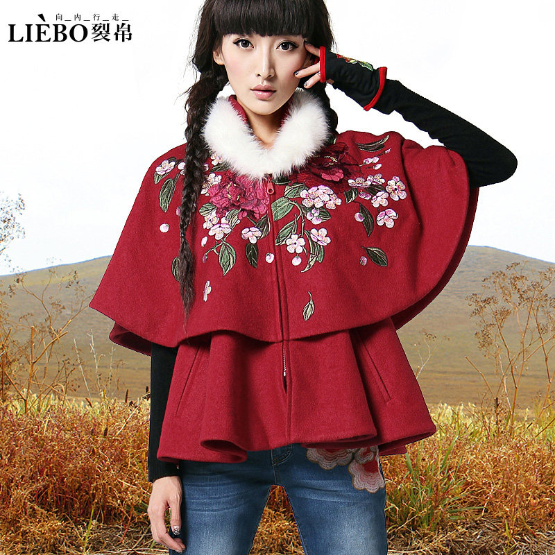 新款冬装 绣花双层<em>斗篷 羊毛呢外套</em>(商品) - 大衣