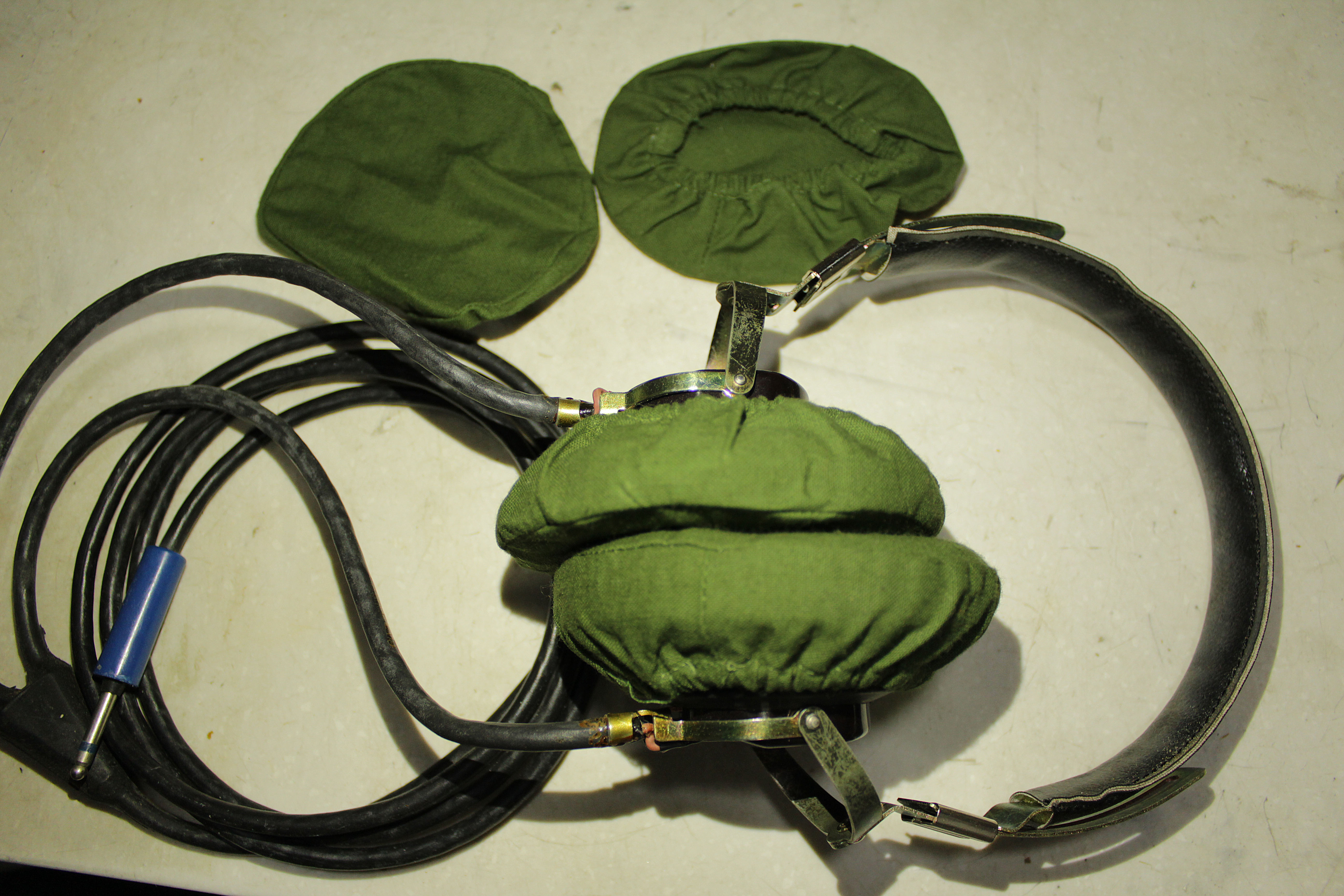 70 Decade headset High impedance communication 600 Europe direct 65 Europe superior quality Telegraph Stationin the Audio appliances , Headphone(Wheat) category - from Buy2taobao.com to provide professional Taobao agent buy service