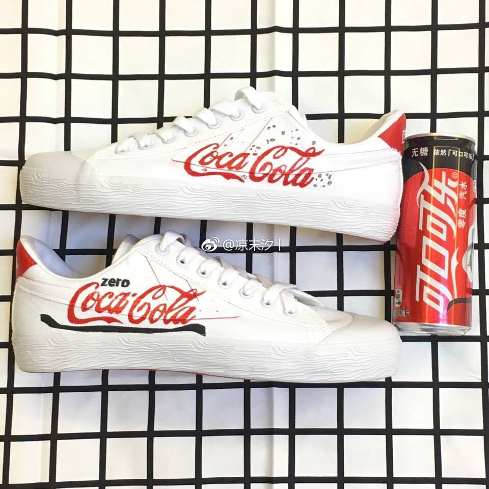 回力帆布鞋diy手绘涂鸦可口可乐Coca-Cola标情侣帆布鞋休闲鞋女鞋在类目 女鞋, 帆布鞋中 - 来自Buy2taobao.com提供专业的淘宝代购服务