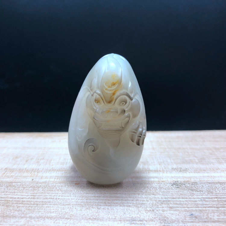 新品新疆和田玉籽料挂坠天然原石吊坠羊脂白玉坠守护貔貅苏派玉雕在类目 珠宝/钻石/翡翠/黄金, 和田玉, 颈饰中 - 来自Buy2taobao.com提供专业的淘宝代购服务