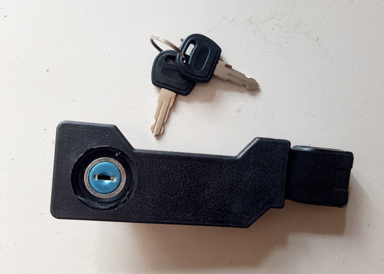 电动平移门电机转换开关离合器锁头更换庭院门走齿条机专用配件在类目 五金/工具, 机电五金, 电机配件中 - 来自Buy2taobao.com提供专业的淘宝代购服务