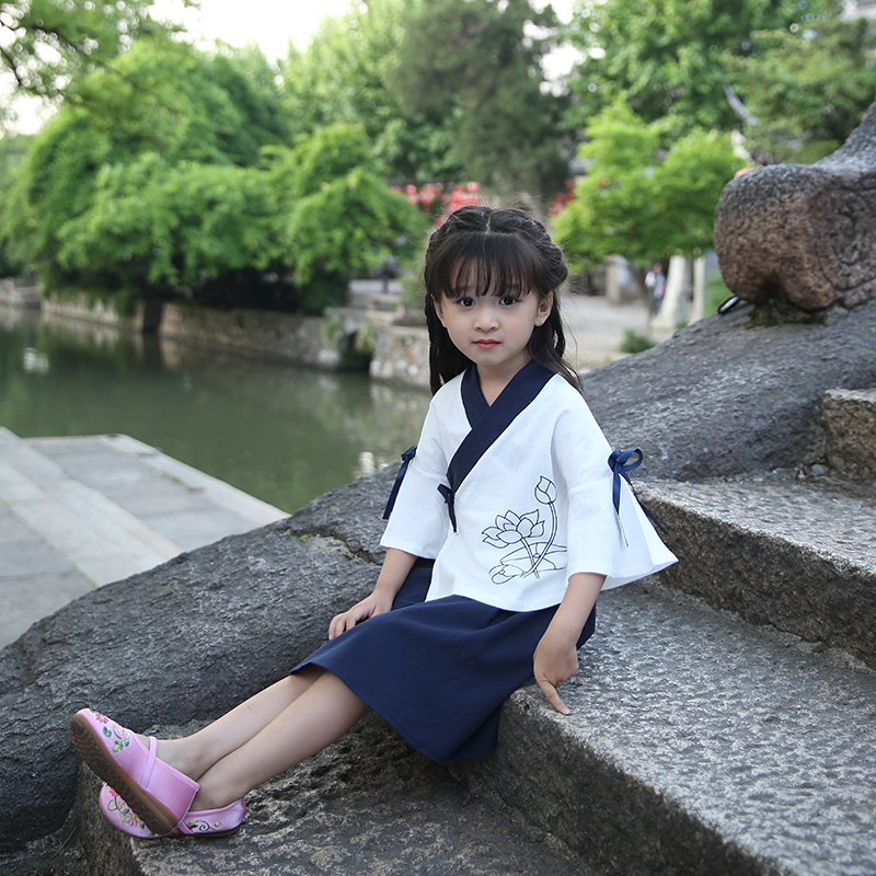 儿童古装2018夏新款套装女童荷花唐装汉服小女孩中国风襦裙两件套在类目 童装/婴儿装/亲子装, 儿童旗袍/唐装/民族服装, 唐装中 - 来自Buy2taobao.com提供专业的淘宝代购服务