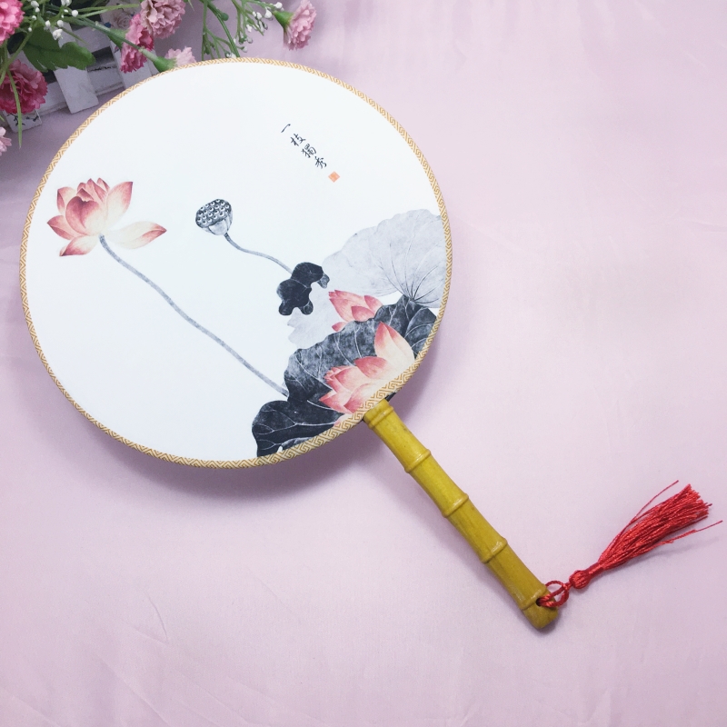 包邮精品花朵宫扇荷花小团扇舞蹈团扇旗袍团扇宫廷扇子复古工艺扇在类目 居家日用, 扇/迷你风扇/配件/冰垫/冰贴, 扇子中 - 来自Buy2taobao.com提供专业的淘宝代购服务