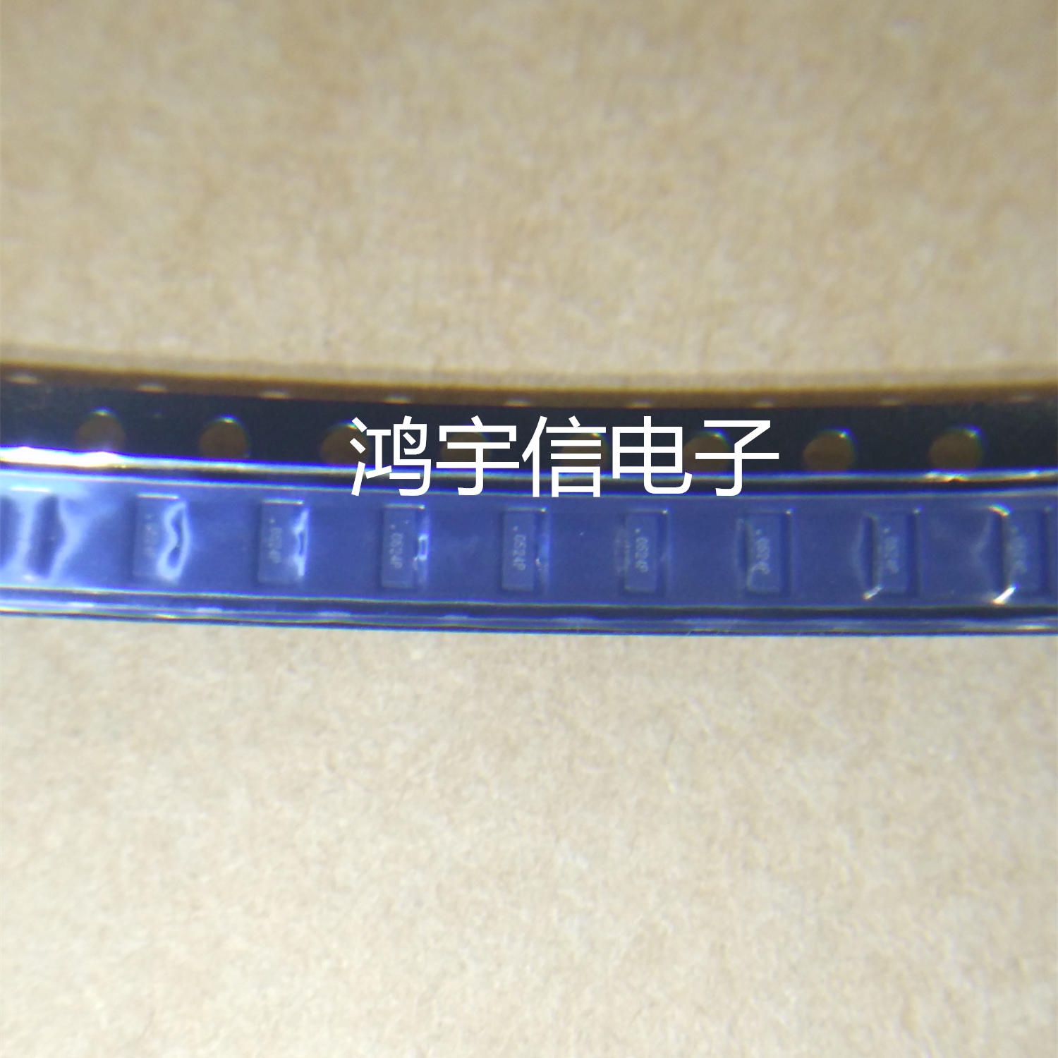RCLAMP0524P.TCT ESD静电保护二极管 SLP2510P8 丝印0524P 全新在类目 3C数码配件, 电子元器件市场, 电路保护, 静电抑制器/静电防护中 - 来自Buy2taobao.com提供专业的淘宝代购服务