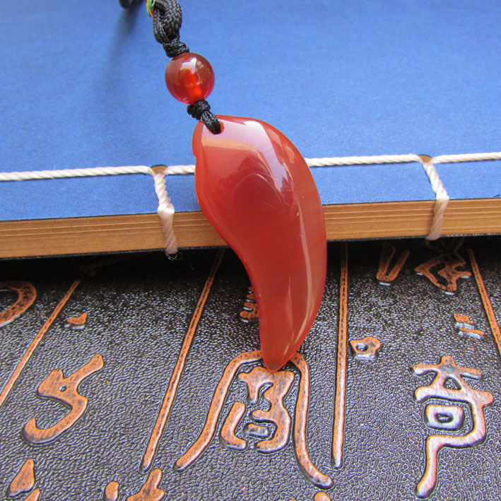 natural Chalcedony Red agate Peppers Pendant Red agate Booming Pepper Pendant sweater chainin the Jewelry/Diamond/Jade/Gold , Other natural jade , Choker  category - from Buy2taobao.com to provide professional Taobao agent buy service