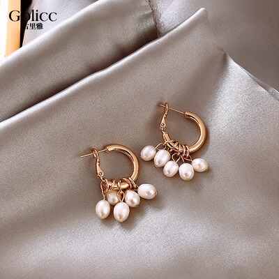 珍珠流苏耳环2019新款潮女复古港风耳圈简约气质百搭耳钉耳饰耳针