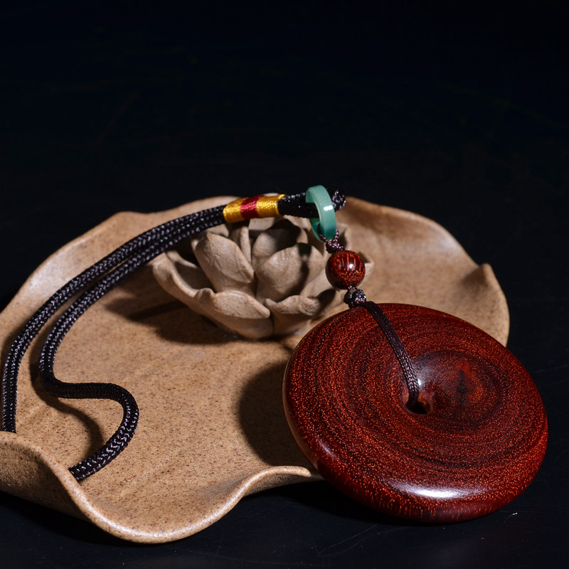 India Lobular red sandalwood Ping An buckle woodiness Ping An buckle Bagels Pendant Old material manual make The pieces Pendantin the Accessories/Fashion Jewelry, Pendant/Pendant category - from Buy2taobao.com to provide professional Taobao agent buy service