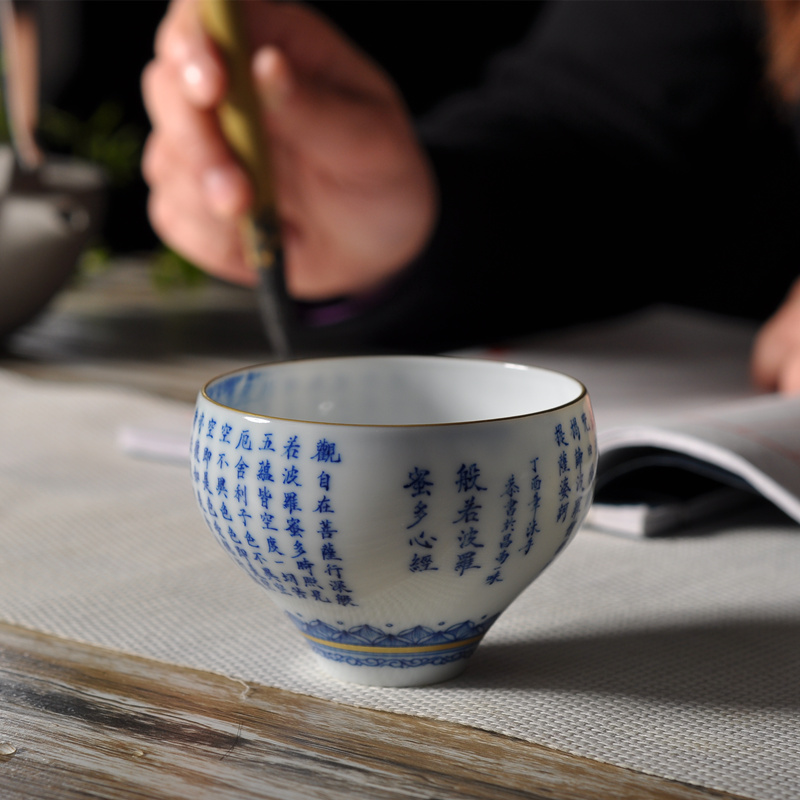 青花心经杯主人杯禅意荷花内外画手工书写个人茶杯景德镇陶瓷茶具|msdalam kategori pinggan mangkuk, set teh, Cup - dari Buy2taobao.com untuk memberikan perkhidmatan ejen Taobao profesional membeli