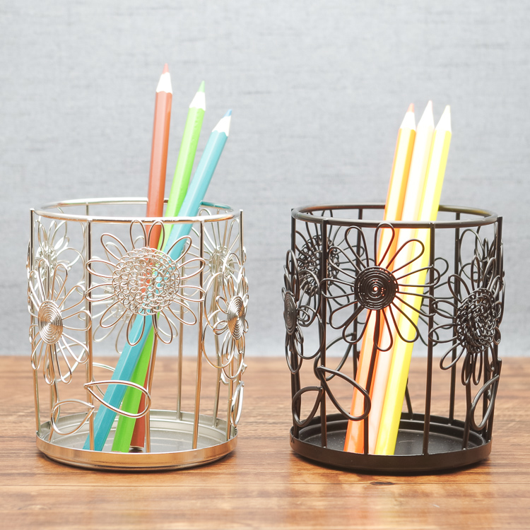 藍秀 花朵筆筒 創意手工藝品 不鏽鋼金屬鐵藝 桌面文具家飾禮品在類目 電子詞典/電紙書/文化用品, 收納/陳列用品, 筆筒中 - 來自Buy2taobao.com提供專業的淘寶代購服務