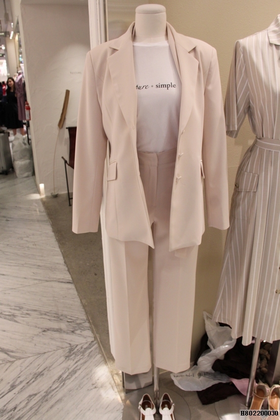 Su the republic of korea Women's wear Agency purchase EGG MONEY Net version Concise fashion Suit SM codein the Play mode/Anime/Periphery/cos/Board games , Cartoon/Animation around , Anime T-Shirt/Shoes/Clothing  category - from Buy2taobao.com to provide professional Taobao agent buy service