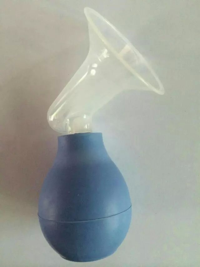 贝美天使 简易 手动 吸奶器在类目 孕妇装/孕产妇用品/营养, 妈妈产前产后用品, 吸奶器中 - 来自Buy2taobao.com提供专业的淘宝代购服务
