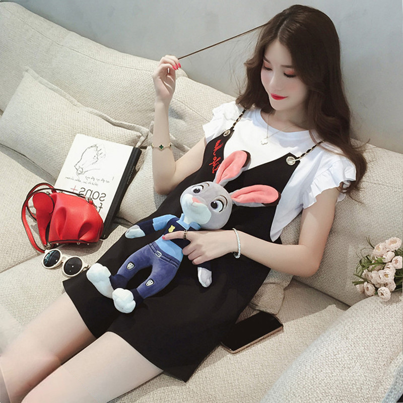背带裤套装女短裤夏装2019韩版学生宽松显瘦两件套吊带连体阔腿裤在类目 女装/女士精品, 套装/学生校服/工作制服, 时尚套装中 - 来自Buy2taobao.com提供专业的淘宝代购服务