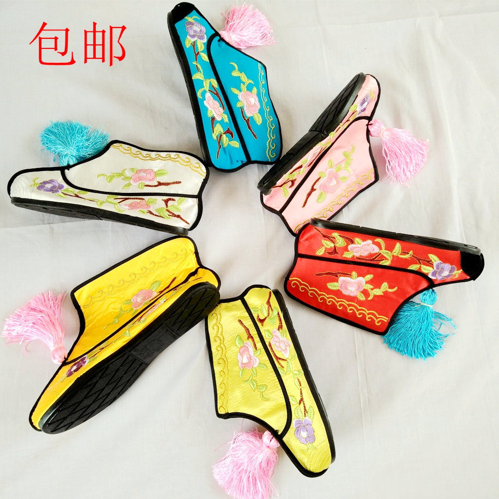 Traditional opera Huadan Female generals Embroidered shoes Theatre Supplies Miss costume shoes Color fastin the Sports/Yoga/Fitness/Fans supplies , Dance/Aerobics/Gymnastics , Chinese classical dance , Classic shoes category - from Buy2taobao.com to provide professional Taobao agent buy service