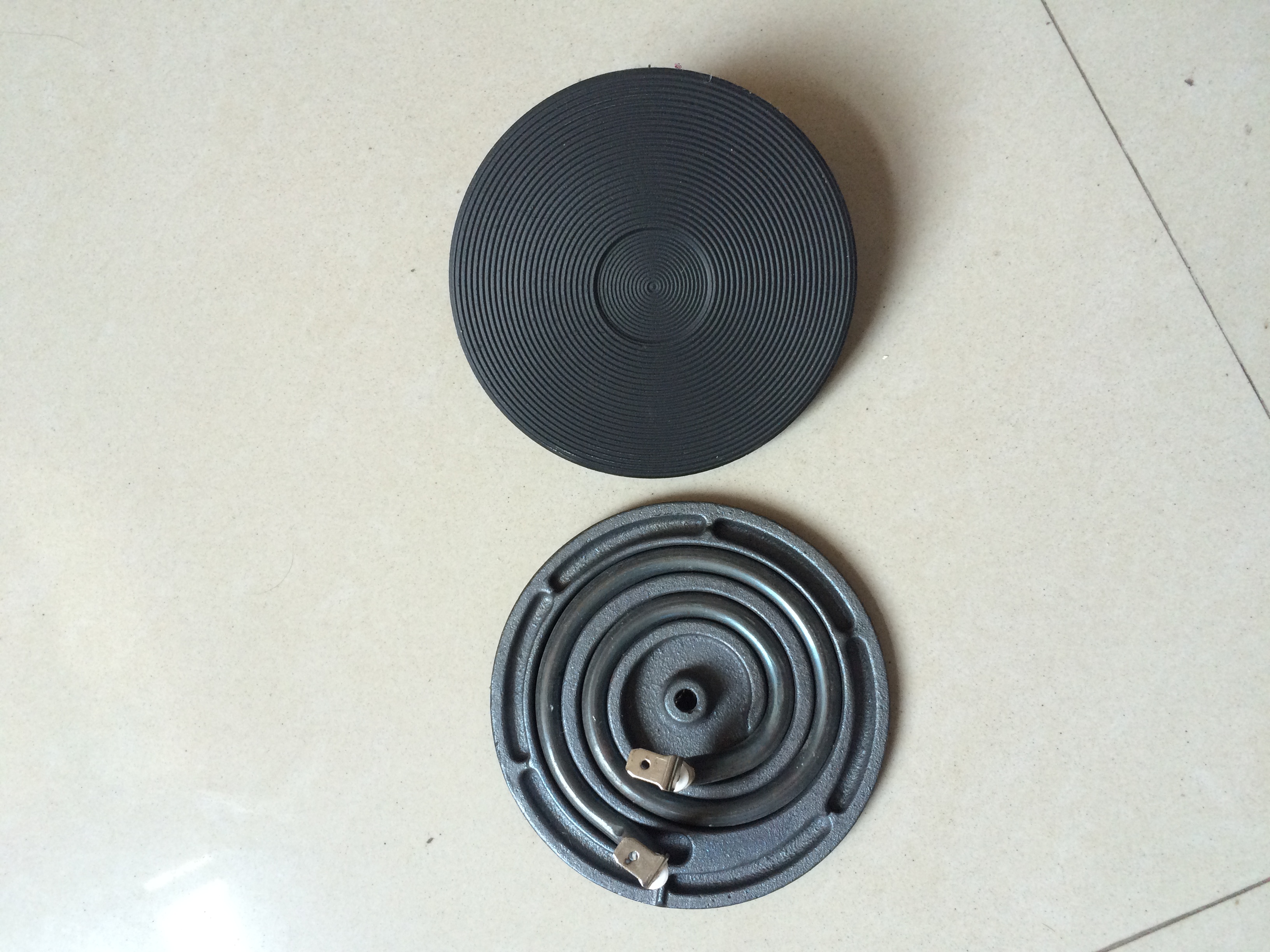 原装发热盘 小电炉发热盘 铸铁发热盘 500W发热盘 直径9.8CM|ruв категории оборудование/инструменты, электромеханический оборудование, электрическое оборудование, электрическое кольцо/лист/диск/Совет - от Buy2taobao.com для оказания профессиональной услуги покупки агента Taobao