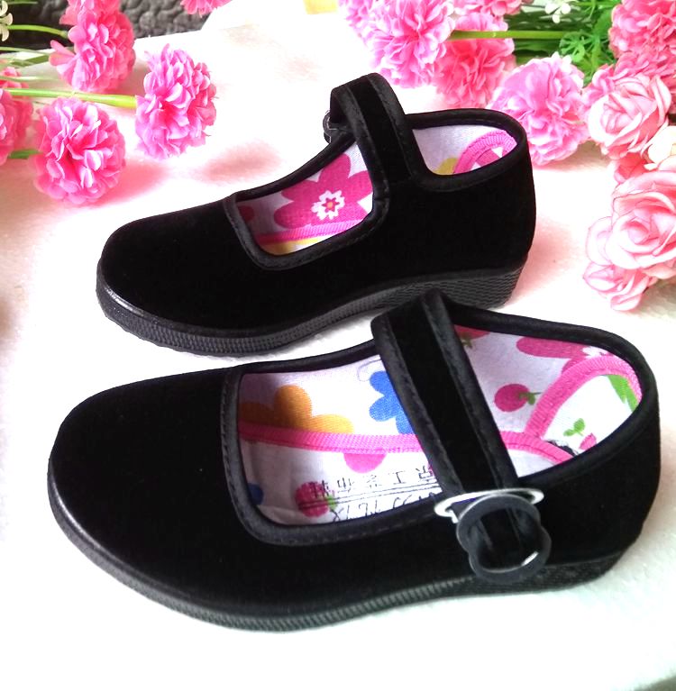 Old Beijing girl Black and red Cloth shoes soft sole Suede children Dancing shoes child Ceremonial shoes baby level examination Performances shoesin the Shoes/Baby Shoes/Parent-child shoes , Dance Shoes category - from Buy2taobao.com to provide professional Taobao agent buy service
