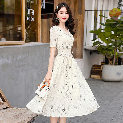 酷伽甜美夏季法式V领收腰大摆新款优雅女神范雪纺连衣裙8801