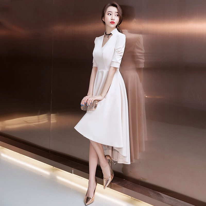 宴会白色简约晚礼服裙女2019新款春装聚会端庄大气修身显瘦小礼服在类目 女装/女士精品, 婚纱/旗袍/礼服, 婚纱中 - 来自Buy2taobao.com提供专业的淘宝代购服务