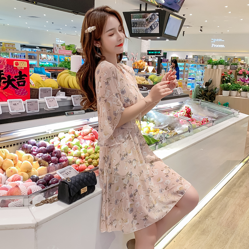 孕妇装夏装V领碎花雪纺连衣裙仙女超仙中长款孕妇夏天裙子孕妈潮|msdalam kategori Bekalan Ibu / Ibu / Pemakanan, bersalin, pakaian - dari Buy2taobao.com untuk memberikan perkhidmatan ejen Taobao profesional membeli