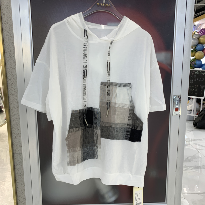 2019夏季桔子醬女孩X051J0211新款連帽抽繩拼色口袋套頭T恤衛衣女在類目 女裝/女士精品, 衛衣/絨衫中 - 來自Buy2taobao.com提供專業的淘寶代購服務