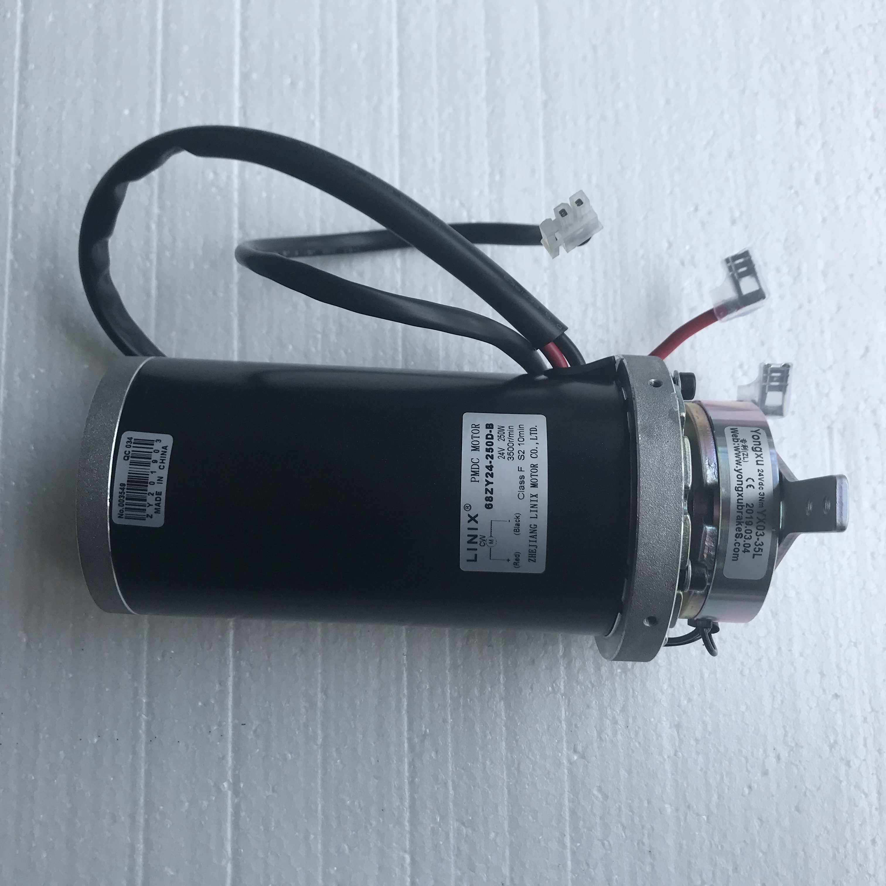 LINIX老年电动代步车马达发动机24V250W 68ZY24-250D-B残疾车电机在类目 3C数码配件, 电子元器件市场, IC集成电路/电机, 电机/马达中 - 来自Buy2taobao.com提供专业的淘宝代购服务