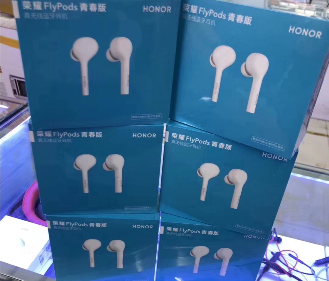 HONOR/荣耀FlyPods青春版无线蓝牙耳机honor/荣耀 FlyPods 青春版|msdalam kategori Peralatan Audio-visual, set kepala Bluetooth - dari Buy2taobao.com untuk memberikan perkhidmatan ejen Taobao profesional membeli