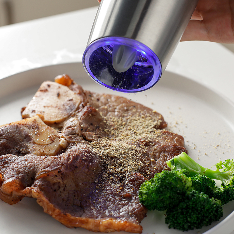Gravity sensing Pepper Electric Grinder household black pepper Grinder kitchen pepper Condiment bottlesin the Kitchen/Cooking utensils , Kitchen Gadgets/Kitchen storage , Storage jars/Kitchen storage containers , Seasoning bottles category - from Buy2taobao.com to provide professional Taobao agent buy service