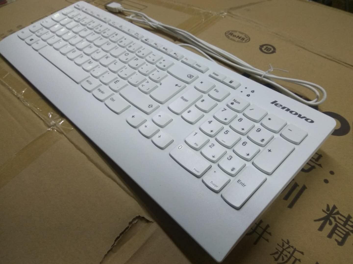 联想键盘 白色 SK-8821 USB接口 原装全新|ruв категории компьютерное оборудование/дисплей/Компьютерная периферия, клавиатура - от Buy2taobao.com для оказания профессиональной услуги покупки агента Taobao