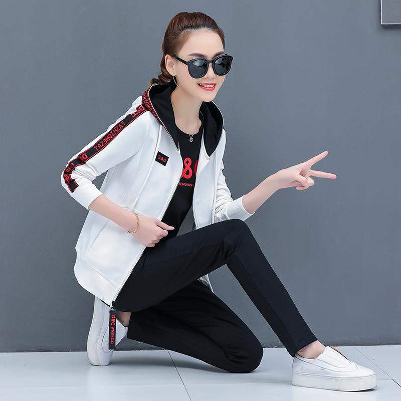 专柜正品牌促销限量春装运动服韩版连帽卫衣三件套女春秋休闲运动在类目 女装/女士精品, 套装/学生校服/工作制服, 休闲运动套装中 - 来自Buy2taobao.com提供专业的淘宝代购服务