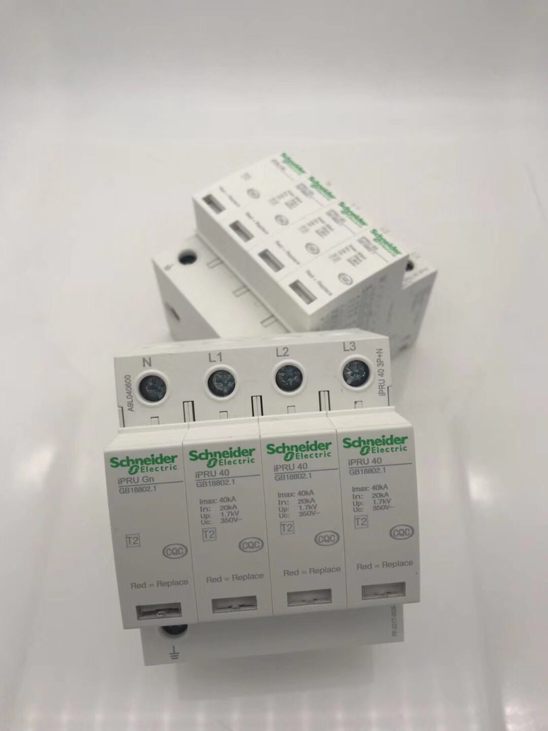 施耐德浪湧保護器 IPRU- 2P 4P/20KA 40KA 65KA 電湧防雷器在類目 電子/電工, 斷路器, 漏電保護器中 - 來自Buy2taobao.com提供專業的淘寶代購服務
