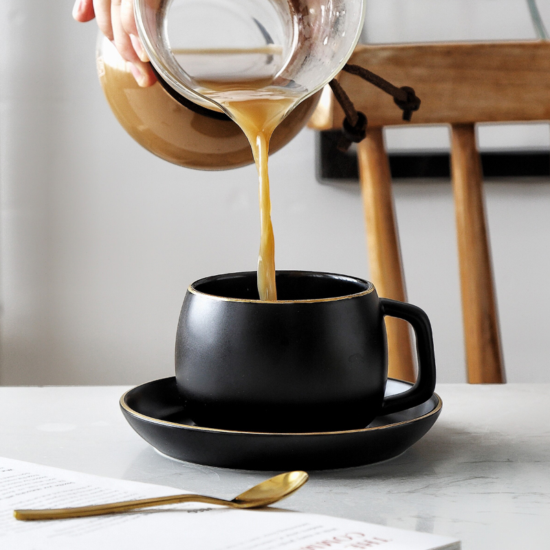 黑色咖啡杯碟勺套装 欧式咖啡杯碟金边奶茶杯高档哑光花茶杯送勺|msdalam kategori pinggan mangkuk, kopi, cawan kopi - dari Buy2taobao.com untuk memberikan perkhidmatan ejen Taobao profesional membeli