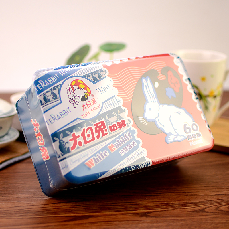 Shanghai specialty Jinshan White Rabbit 60 Anniversary gift box 228g Iron box classic Reminiscence Children's Milk candy snacksin the Snacks/Nuts/Specialty , Sweets and snacks/Jelly/Pudding , Candy category - from Buy2taobao.com to provide professional Taobao agent buy service