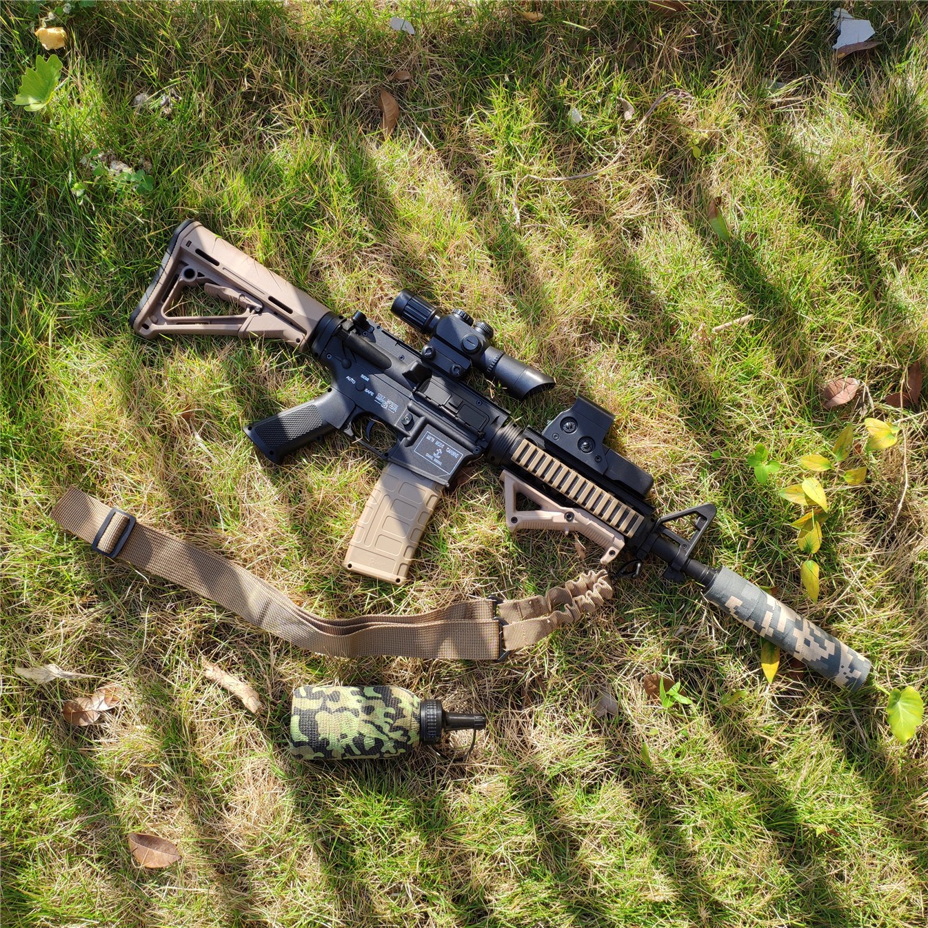 Jinming 89 10 Generation M4 Water bomb Electric Bursts CS Battle Field operation Eat chicken J8 Boy Toy SCAR2in the Toy/Childs/Puzzle/Building block/Model , Children toy guns , Electric toy gun category - from Buy2taobao.com to provide professional Taobao agent buy service