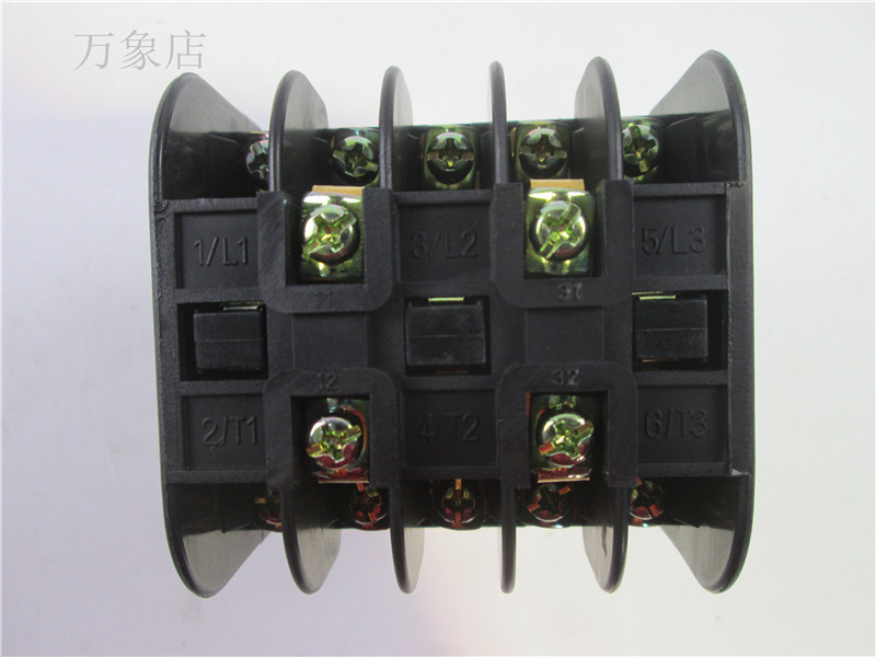 CHINT CJT1-10 交流接触器 110V 220V 实物拍摄在类目 3C数码配件, 电子元器件市场, 电子元件, 其它元器件中 - 来自Buy2taobao.com提供专业的淘宝代购服务