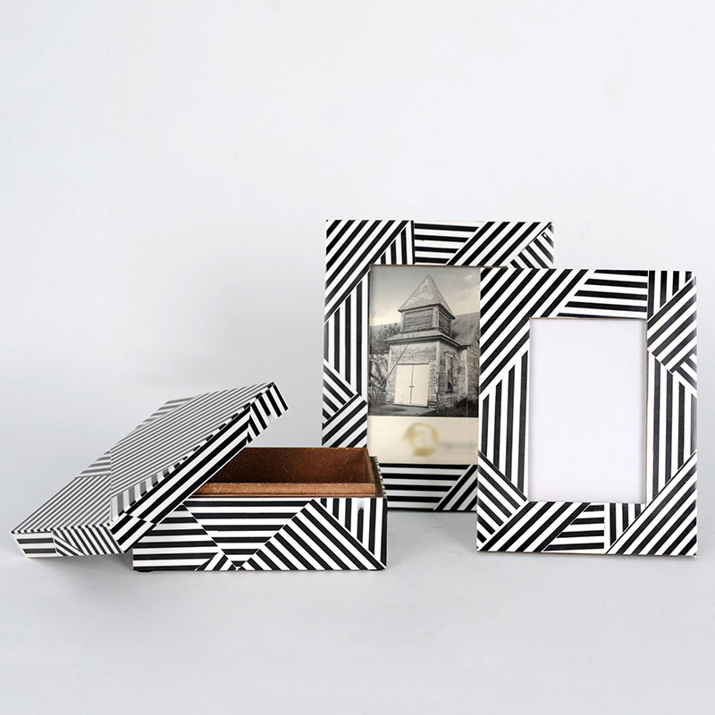 Modern minimalist Nordic black and white stripe Photo frame Bone Jewelry box Photo Frame Decoration Open Houses bedroomin the Home accessories , Frame/Frames category - from Buy2taobao.com to provide professional Taobao agent buy service