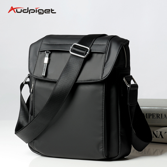Men's bag The single shoulder bag Inclined shoulder bag leisure time man Bag Korean Edition Satchel motion waterproofin the Leather/Lady bags/Men's bag, Men's bags category - from Buy2taobao.com to provide professional Taobao agent buy service
