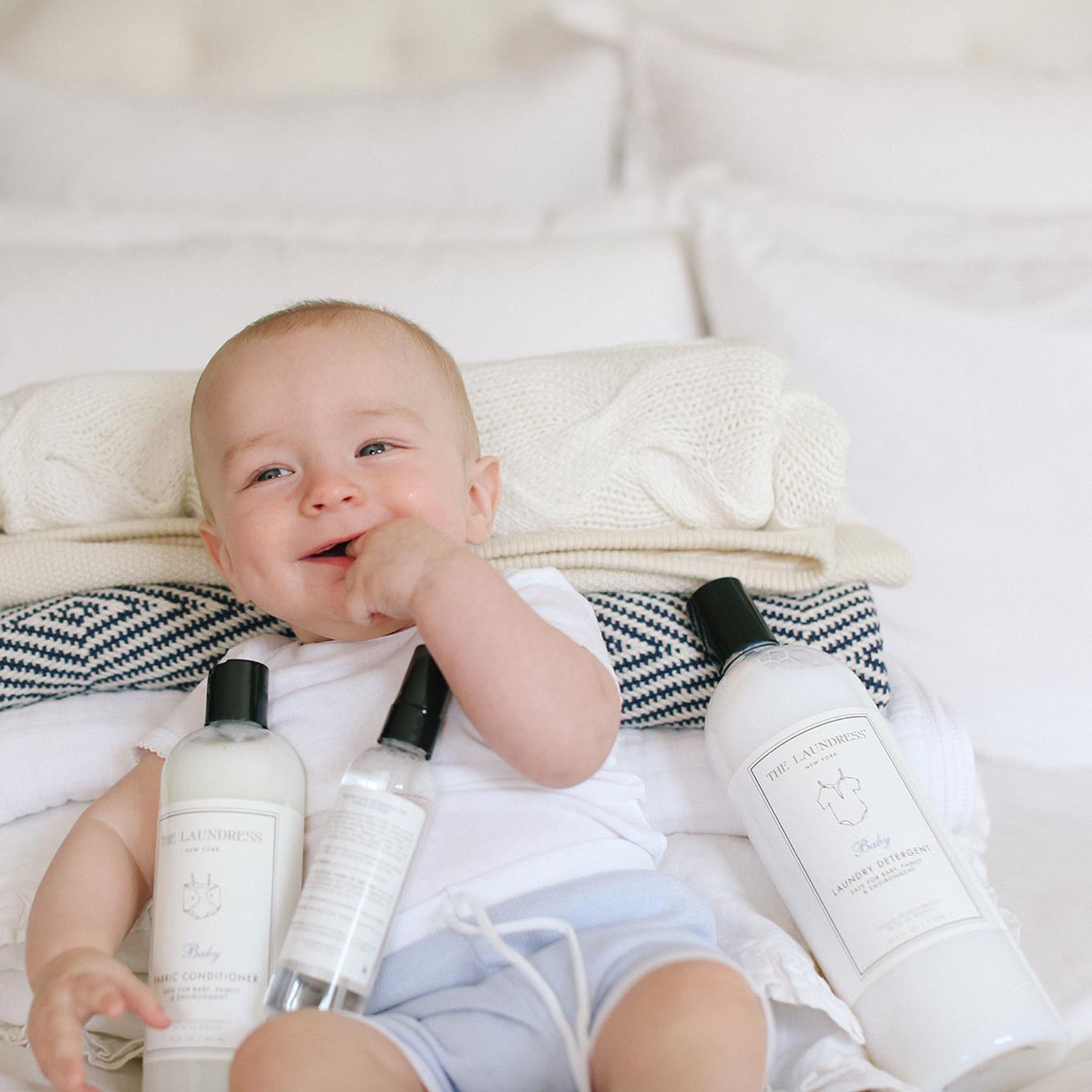 Good white shop The Laundress baby baby Washing liquid Fabric softener random Travel Packin the Care cleaners/Sanitary napkins/Paper/Aromatherapy , Aroma supplies , Aroma Spice category - from Buy2taobao.com to provide professional Taobao agent buy service