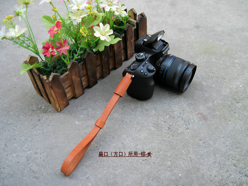 包邮全手工制作\头层牛皮复古单反相机腕带\真皮手腕带=棕黄色在类目 3C数码配件, 单反/单电相机配件, 机身附件, 相机腕带中 - 来自Buy2taobao.com提供专业的淘宝代购服务