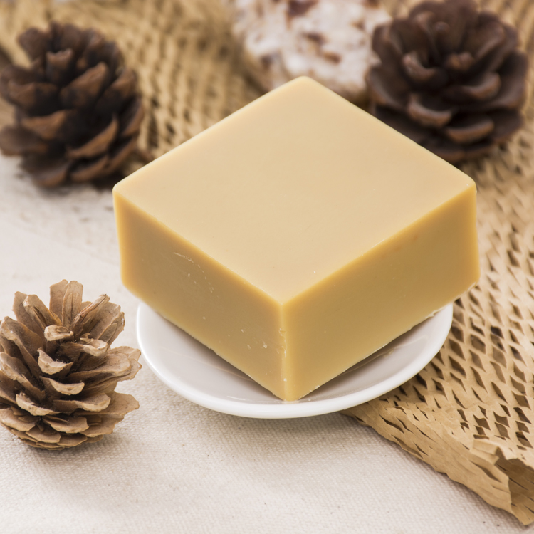 Chamomile Brighten skin colour Antianaphylaxis repair Redness Chicken skin Facial Soap Handmade Soapin the Skin Care/Body/Essential oils , Aromatherapy essential oils , Soap/Soap category - from Buy2taobao.com to provide professional Taobao agent buy service
