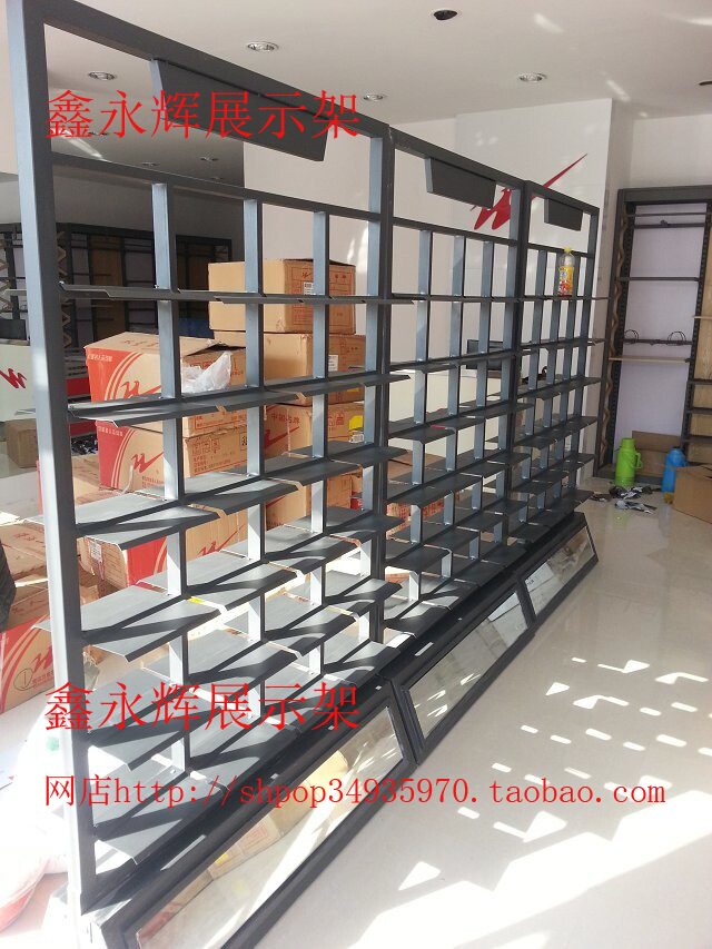 运动鞋架,运动服装货架,专卖店展示架,中岛架,双面鞋中岛架在类目 商业/办公家具, 货架/展柜, 鞋货架中 - 来自Buy2taobao.com提供专业的淘宝代购服务