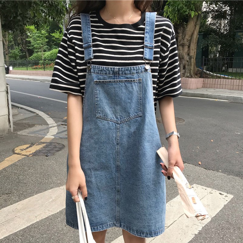 夏装韩版宽松大码200斤胖mm牛仔背带裙显瘦a字半身裙女吊带短裙在类目 女装/女士精品, 半身裙中 - 来自Buy2taobao.com提供专业的淘宝代购服务