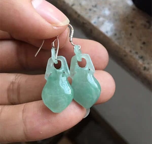 Crystal clear natural Jadeite Earrings Jade earrings Jade Safety Earrings 925 Silver ear hookin the Jewelry/Diamond/Jade/Gold , Jade (New) , Earring category - from Buy2taobao.com to provide professional Taobao agent buy service