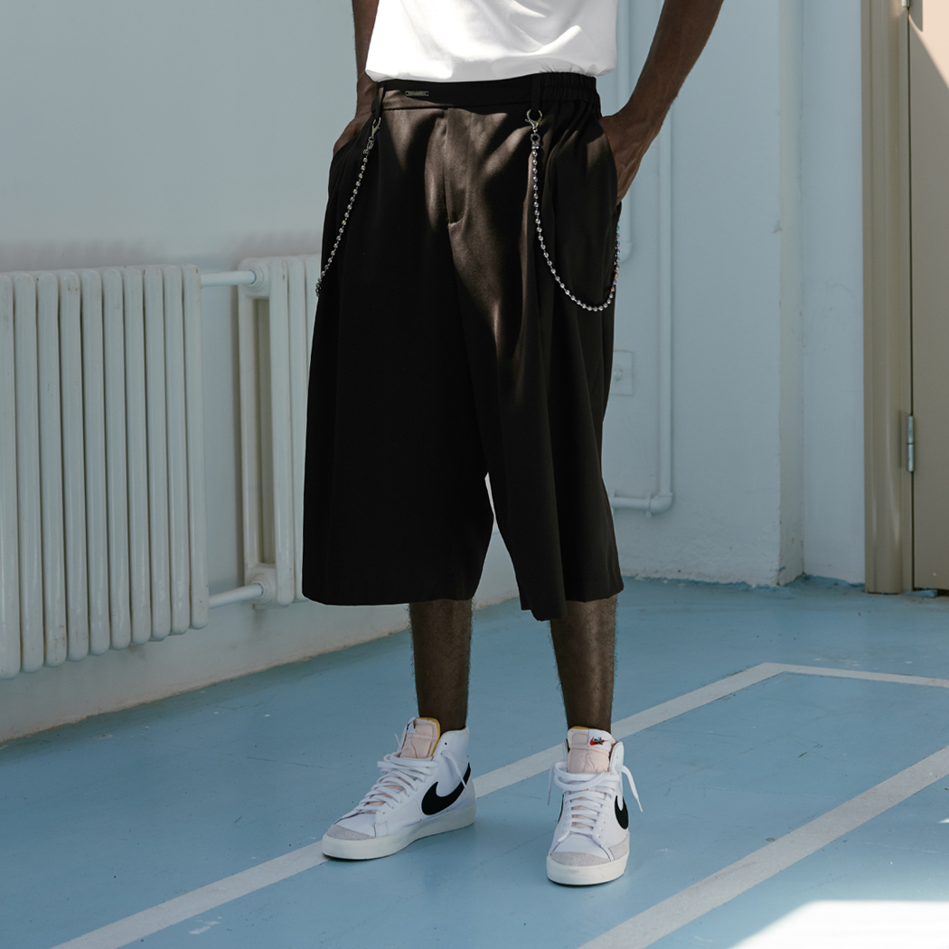 Unawares SS19 炫彩圆珠挂链双褶八分裤 黑色|msdalam kategori Pakaian Lelaki, seluar - dari Buy2taobao.com untuk memberikan perkhidmatan ejen Taobao profesional membeli