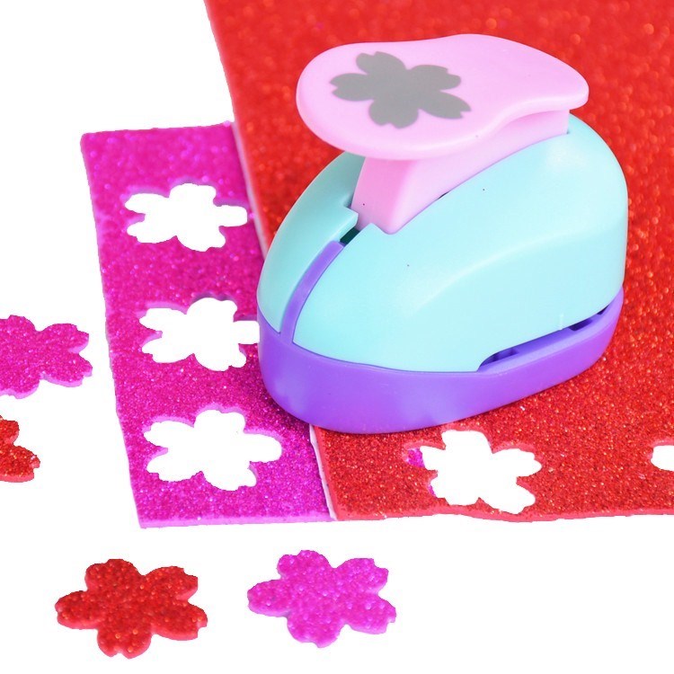 children Petal Hollow Punch holes manual make tool Printing machine Embosser Printing Material Science small-scale heart-shapedin the Toy/Childs/Puzzle/Building block/Model , Handmade/Creative DIY , Handmade tools/Colored paper/Fitting category - from Buy2taobao.com to provide professional Taobao agent buy service