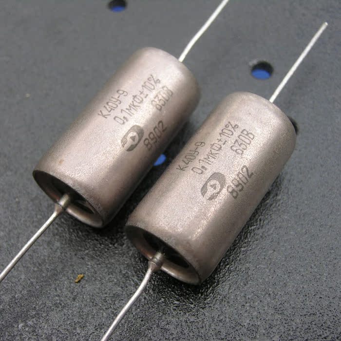 Op amp coupling capacitor
