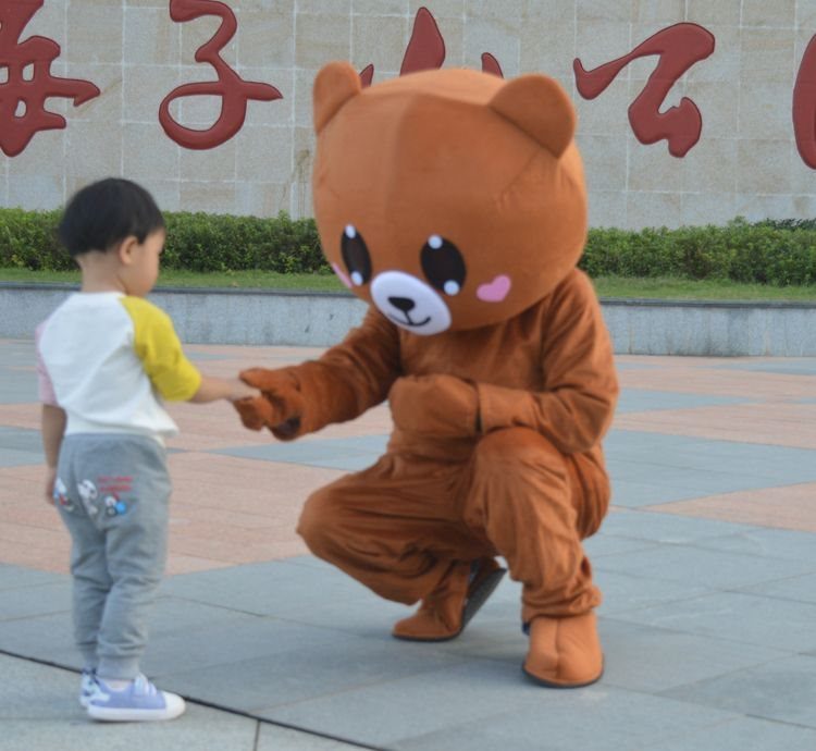 抖音网红成人卡通玩偶服网红熊人偶服装地推传单行走布朗熊在类目 模玩/动漫/周边/cos/桌游, Cosplay服饰/道具/服务, COSPLAY配件/道具/人偶服中 - 来自Buy2taobao.com提供专业的淘宝代购服务