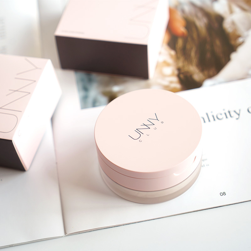 the republic of korea UNNY Clear and transparent Flawless Loose powder Powder Lasting Make up Oil control invisible pore Concealer Brighten skin colourin the Makeup/Perfume/Beauty tools , Powder/Loose category - from Buy2taobao.com to provide professional Taobao agent buy service