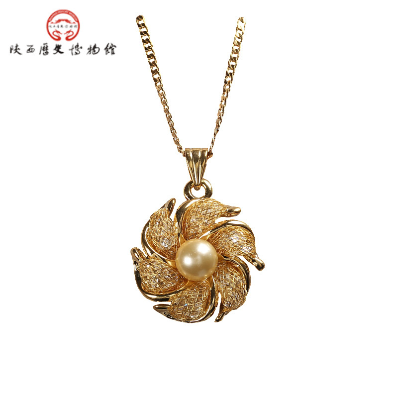 陕西历史博物馆旗舰店蚕宝宝珍珠长款项链鎏金铜蚕西安纪念品在类目 节庆用品/礼品, 文化创意用品, 文化衫中 - 来自Buy2taobao.com提供专业的淘宝代购服务